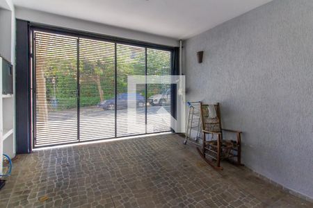 Casa à venda com 200m², 3 quartos e 2 vagasGaragem