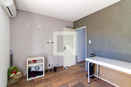 Casa à venda com 200m², 3 quartos e 2 vagasQuarto 3