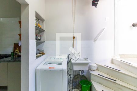 Casa à venda com 200m², 3 quartos e 2 vagasÁrea de Serviço