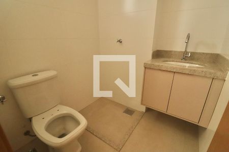 Apartamento para alugar com 147m², 3 quartos e 2 vagas Apartamento para alugar com 147m², 3 quartos e 2 vagasBanheiro -