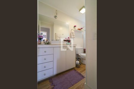 Apartamento à venda com 100m², 2 quartos e 2 vagasBanheiro