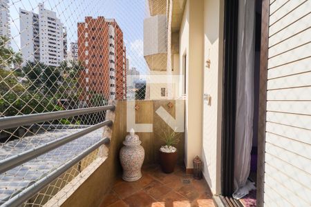 Apartamento à venda com 100m², 2 quartos e 2 vagasVaranda da Suíte
