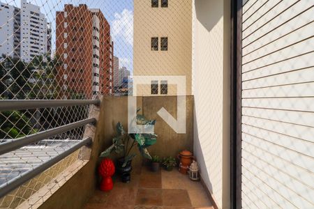 Apartamento à venda com 100m², 2 quartos e 2 vagasVaranda do Quarto 2