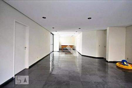 Apartamento à venda com 100m², 2 quartos e 2 vagasSalão de jogos