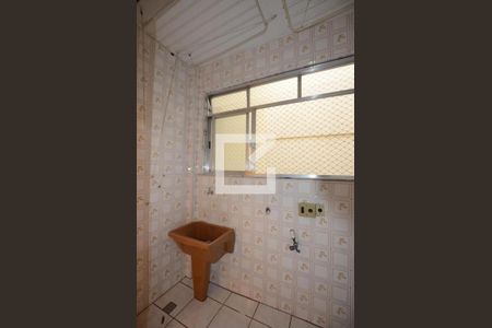 Apartamento à venda com 77m², 3 quartos e 1 vagaÁrea de Serviço