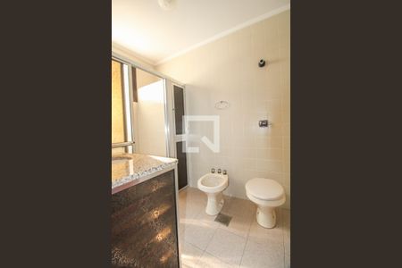 Apartamento à venda com 78m², 3 quartos e 2 vagasBanheiro