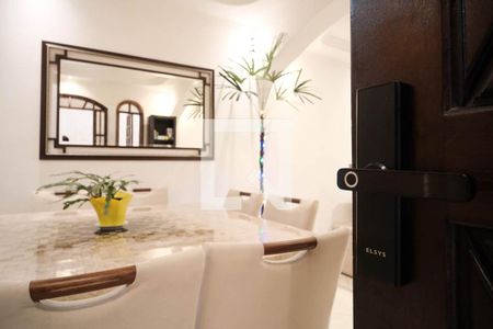 Sala de casa à venda com 3 quartos, 150m² em Jardim Maringa, São Paulo