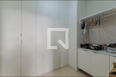 Casa à venda com 400m², 3 quartos e 4 vagasQuarto de Serviço