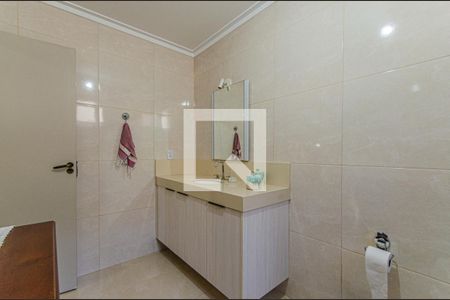 Casa à venda com 400m², 3 quartos e 4 vagasBanheiro Social