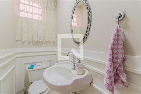 Casa à venda com 400m², 3 quartos e 4 vagasLavabo