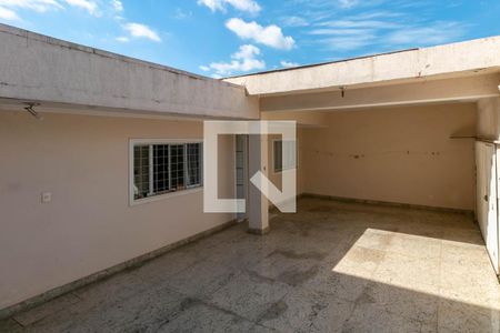 Casa à venda com 220m², 3 quartos e sem vagaTerraço