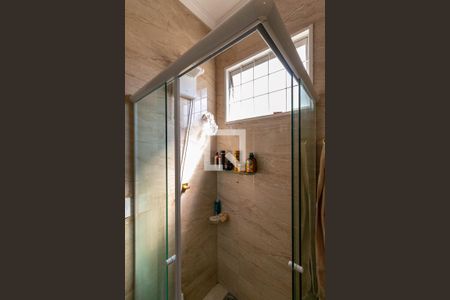 Casa à venda com 220m², 3 quartos e sem vagaSuíte