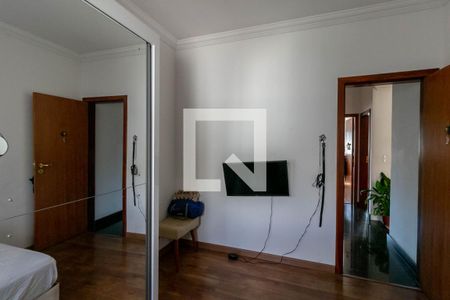 Casa à venda com 220m², 3 quartos e sem vagaQuarto 2