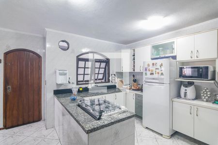 Casa à venda com 219m², 3 quartos e 4 vagas Casa à venda com 219m², 3 quartos e 4 vagasCozinha