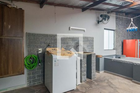 Casa à venda com 219m², 3 quartos e 4 vagas Casa à venda com 219m², 3 quartos e 4 vagasÁrea de Serviço