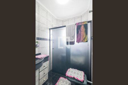 Casa à venda com 219m², 3 quartos e 4 vagas Casa à venda com 219m², 3 quartos e 4 vagasBanheiro da Suite