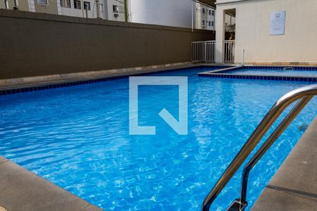 Apartamento para alugar com 46m², 2 quartos e 1 vaga Apartamento para alugar com 46m², 2 quartos e 1 vagaÁrea comum - Piscina