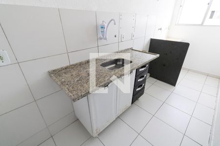 Apartamento para alugar com 46m², 2 quartos e 1 vaga Apartamento para alugar com 46m², 2 quartos e 1 vagaCozinha e Área de Serviço