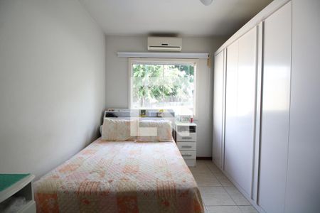 Casa de condomínio à venda com 200m², 3 quartos e 1 vagaQuarto 1