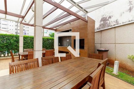 Apartamento à venda com 114m², 2 quartos e 2 vagas Apartamento à venda com 114m², 2 quartos e 2 vagasÁrea comum - Churrasqueira