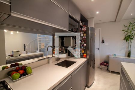 Apartamento à venda com 114m², 2 quartos e 2 vagas Apartamento à venda com 114m², 2 quartos e 2 vagasCozinha