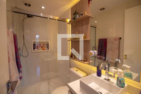 Apartamento à venda com 114m², 2 quartos e 2 vagas Apartamento à venda com 114m², 2 quartos e 2 vagasBanheiro