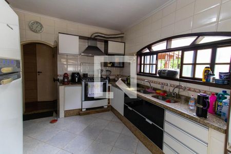 Casa à venda com 477m², 5 quartos e 3 vagasCozinha