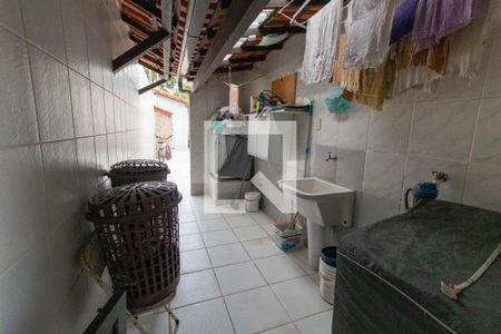 Casa à venda com 477m², 5 quartos e 3 vagasÁrea de Serviço