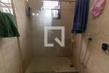 Casa à venda com 477m², 5 quartos e 3 vagasBanheiro 2