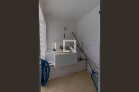 Casa à venda com 477m², 5 quartos e 3 vagasBanheiro de Serviço