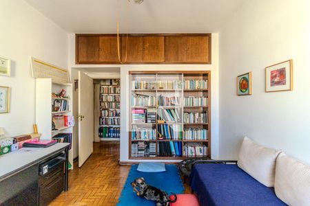 Apartamento à venda com 176m², 4 quartos e 2 vagasQuarto 4