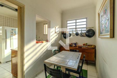 Apartamento à venda com 176m², 4 quartos e 2 vagasCopa