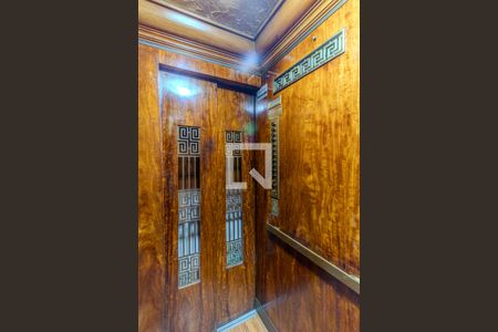 Apartamento à venda com 176m², 4 quartos e 2 vagasElevador