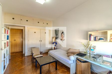 Apartamento à venda com 176m², 4 quartos e 2 vagasQuarto 2