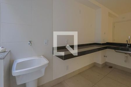 Apartamento à venda com 98m², 2 quartos e 2 vagasCozinha e Área de Serviço