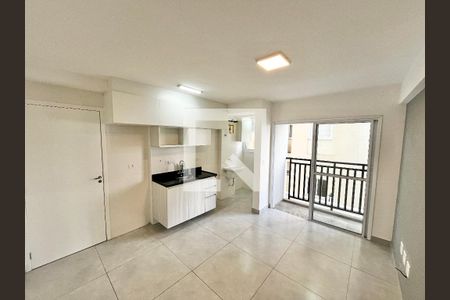 Sala/Cozinha de apartamento para alugar com 2 quartos, 42m² em Parada Inglesa, São Paulo