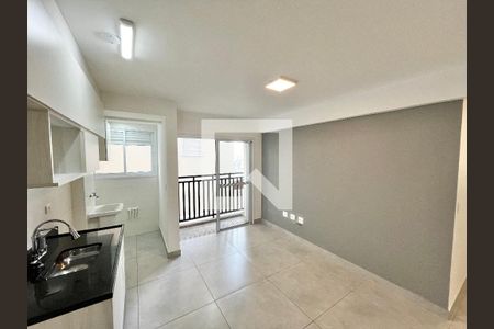 Sala/Cozinha de apartamento para alugar com 2 quartos, 42m² em Parada Inglesa, São Paulo