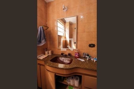 Apartamento à venda com 200m², 4 quartos e 1 vaga Apartamento à venda com 200m², 4 quartos e 1 vagaBanheiro