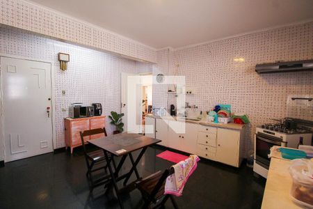 Apartamento à venda com 200m², 4 quartos e 1 vaga Apartamento à venda com 200m², 4 quartos e 1 vagaCozinha