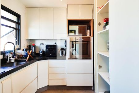 Apartamento à venda com 143m², 3 quartos e 2 vagasCozinha