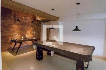 Casa de condomínio à venda com 850m², 4 quartos e 6 vagas Casa de condomínio à venda com 850m², 4 quartos e 6 vagasárea de jogos