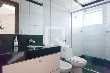 Casa de condomínio à venda com 850m², 4 quartos e 6 vagas Casa de condomínio à venda com 850m², 4 quartos e 6 vagasbanheiro suíte 1