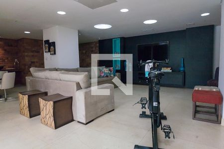 Casa de condomínio à venda com 850m², 4 quartos e 6 vagas Casa de condomínio à venda com 850m², 4 quartos e 6 vagascinema