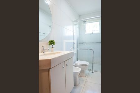 Casa de condomínio à venda com 850m², 4 quartos e 6 vagas Casa de condomínio à venda com 850m², 4 quartos e 6 vagasbanheiro suíte 3