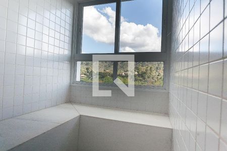 Casa de condomínio à venda com 850m², 4 quartos e 6 vagas Casa de condomínio à venda com 850m², 4 quartos e 6 vagassauna