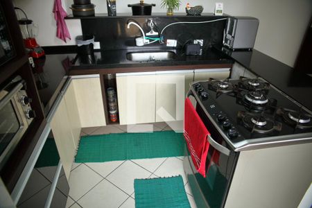 Casa à venda com 222m², 4 quartos e 3 vagasCozinha