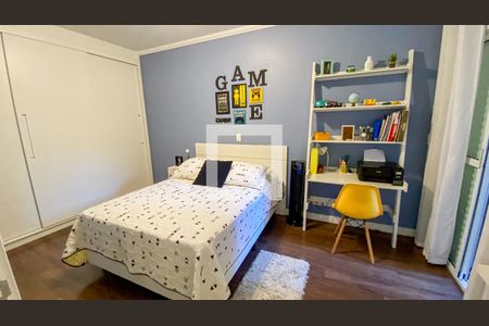 Casa à venda com 178m², 3 quartos e 4 vagas Casa à venda com 178m², 3 quartos e 4 vagasSuite 2