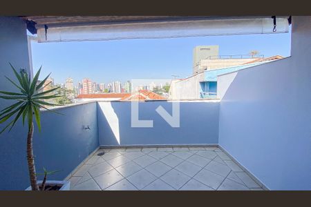 Casa à venda com 178m², 3 quartos e 4 vagas Casa à venda com 178m², 3 quartos e 4 vagasEspaço Gourmet - Quintal