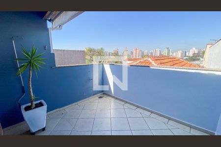 Casa à venda com 178m², 3 quartos e 4 vagas Casa à venda com 178m², 3 quartos e 4 vagasEspaço Gourmet - Quintal