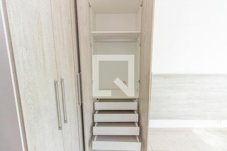 Casa de condomínio para alugar com 56m², 2 quartos e 1 vagaQuarto 1